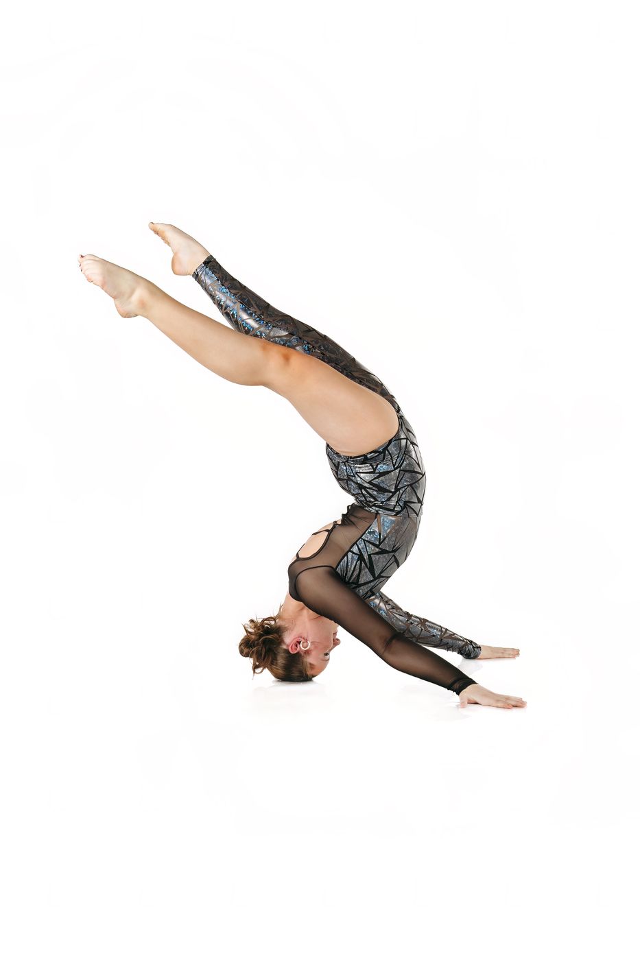 Faith performing contemporary