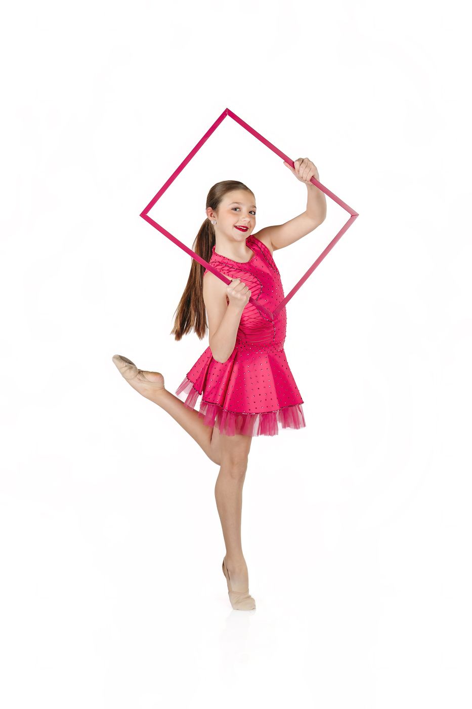 Lindee Ann performing How Do I Look